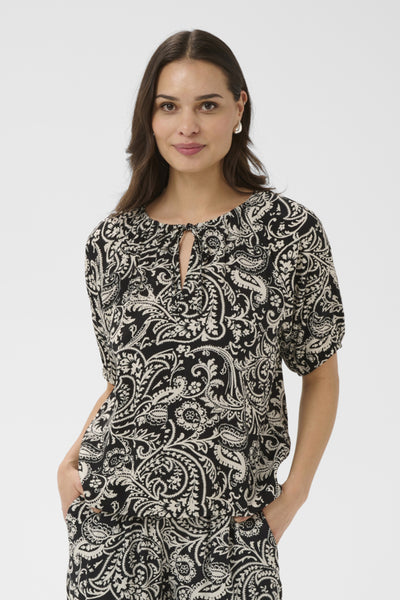 BLOUSE KAFFE "BELLA" BLACK CHALK PAISLEY