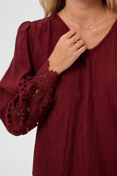 BLOUSE CREAM "TINA" CABERNET