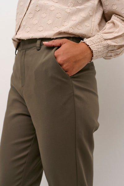 PANTALON KAFFE "LORAINE" MAJOR BROWN