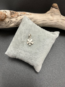 PENDENTIF ARGENT 925 "FLEUR" NACRE BLANC