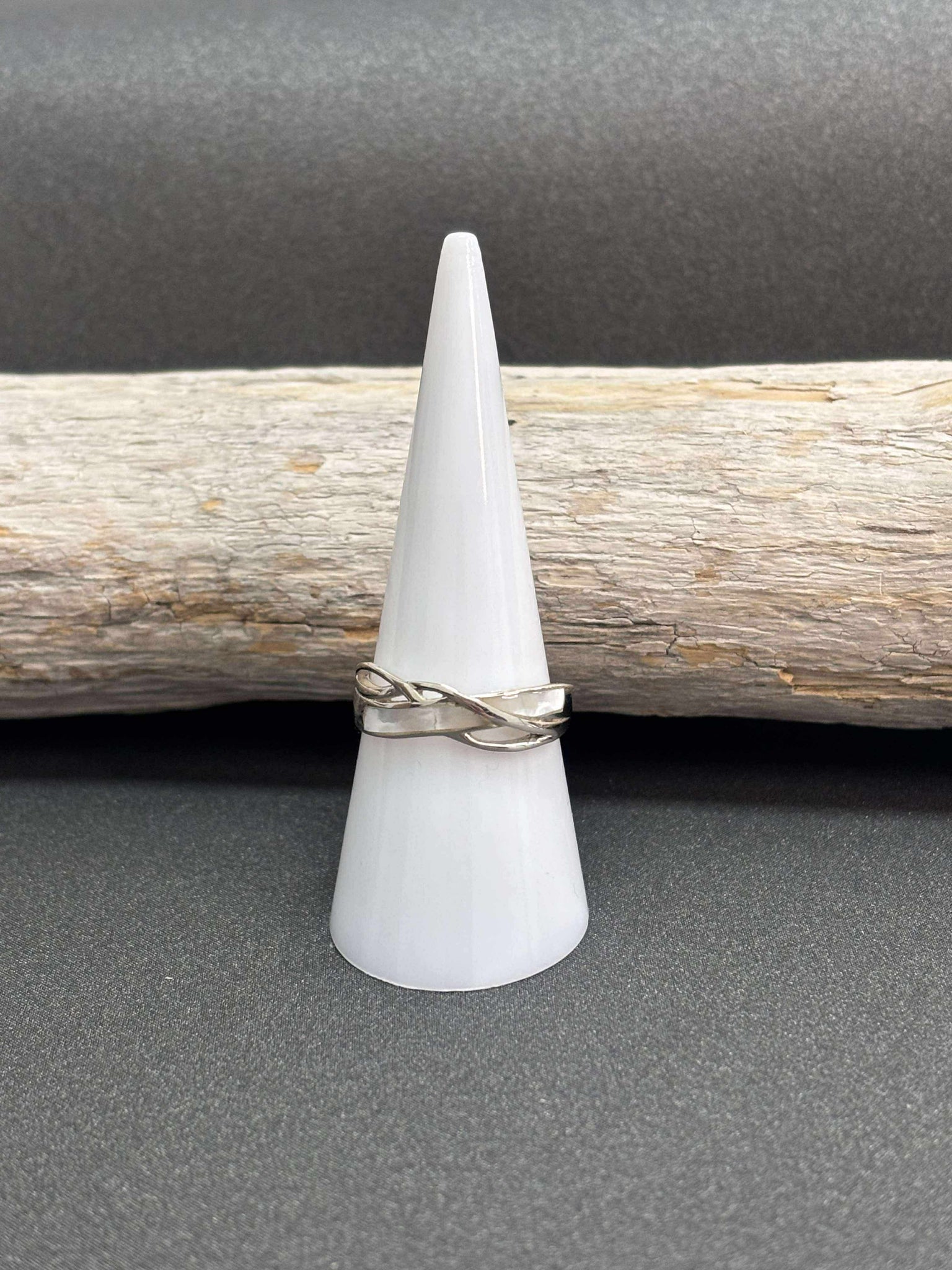 BAGUE ARGENT 925 "CROISÉ" NACRE BLANC