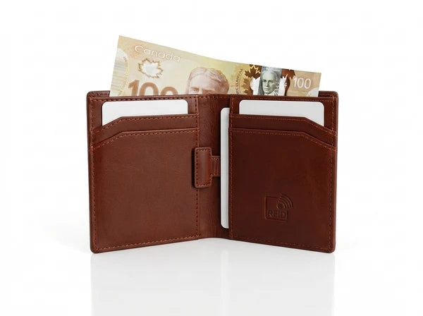 PORTE-FEUILLE NAPPA "SKINNY SLEEVE" BRANDY