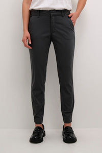 PANTALON KAFFE ''LEA CHINO 7/8'' DARK SHADOW