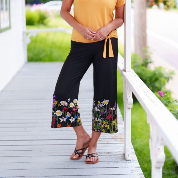 PANTALON RIEN NE SE PERD "GAUGHO AMARETTO" NOIR ET FLEURI