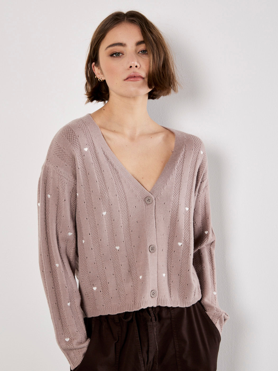 CARDIGAN APRICOT "HEARTS" SABLE (X128501)