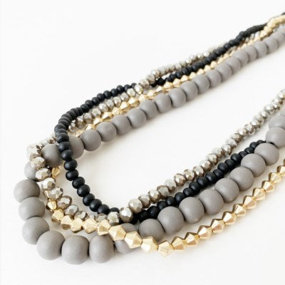 COLLIER CARACOL MULTI RANGS "VERRE & BOIS" GRIS