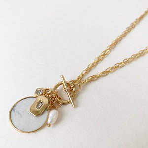 COLLIER "CHARMS & ROND BLANC" GOLD